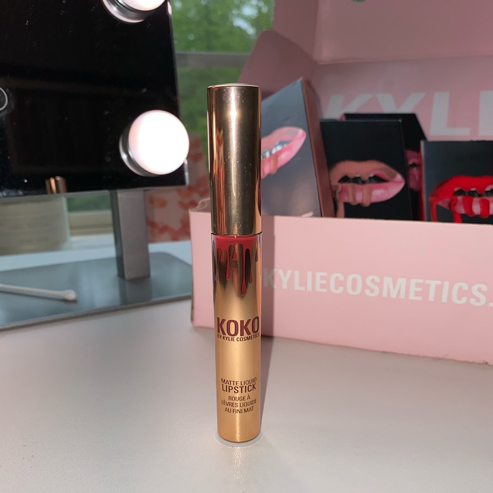 Brand New: Kylie Liquid Lipstick (Gorg)